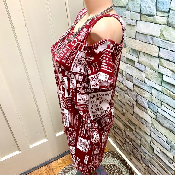 Mini In Cold Shoulder Dress - Picture 4 of 5